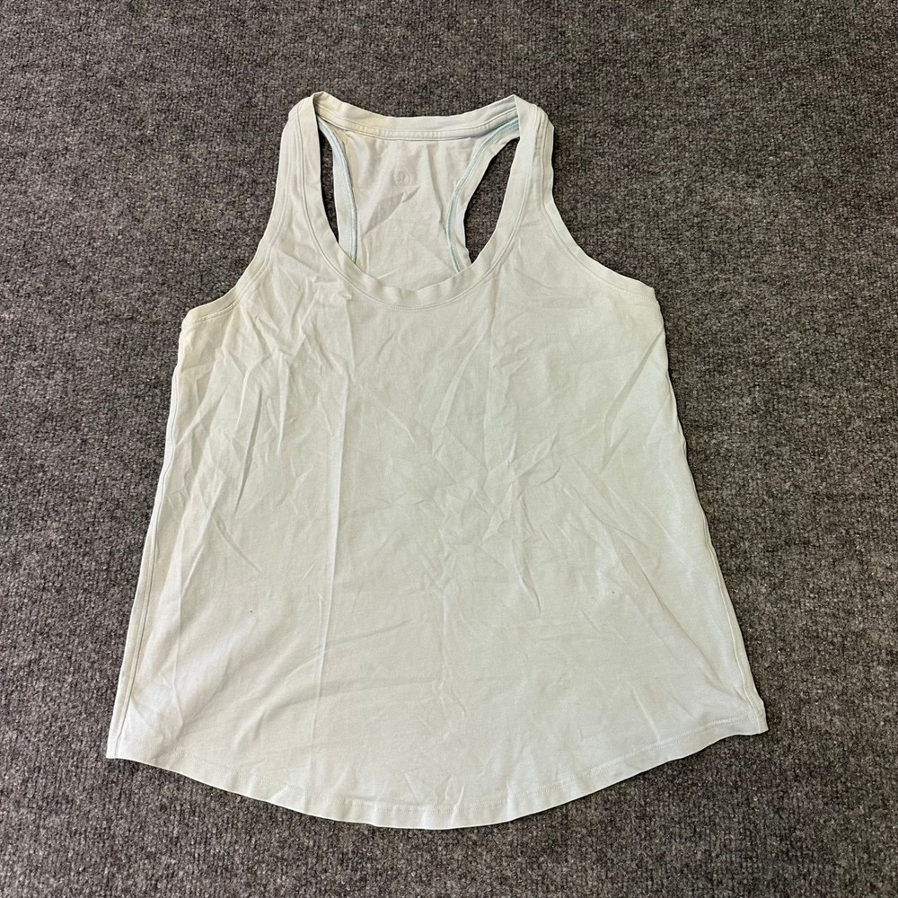 Lululemon Tank Top Womens Size 6 Light Green Racerback Active Yoga Scoop Neck